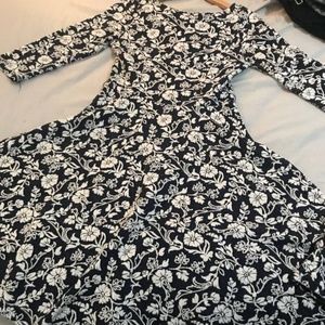 Navy & white floral-pattern skater dress size S